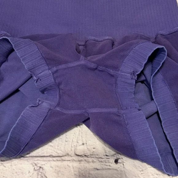 NWOT FP Movement Good Karma Running Shorts - Deep Sea - Size XL - Picture 13 of 16